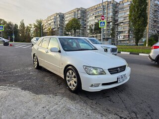 2001 Toyota Altezza, белый, 415000 рублей, вид 1