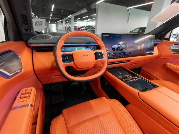 2026 Lynk & Co 900, серый, 7900000 рублей - вид 6