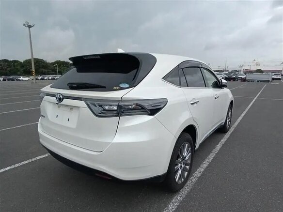 2017 Toyota Harrier III (XU60), белый, 2400000 рублей - вид 9