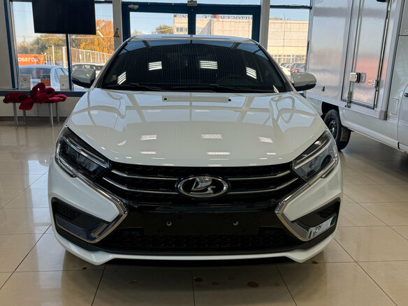 2023 Lada (ВАЗ) Vesta I Рестайлинг (NG), белый, 1200000 рублей - вид 1