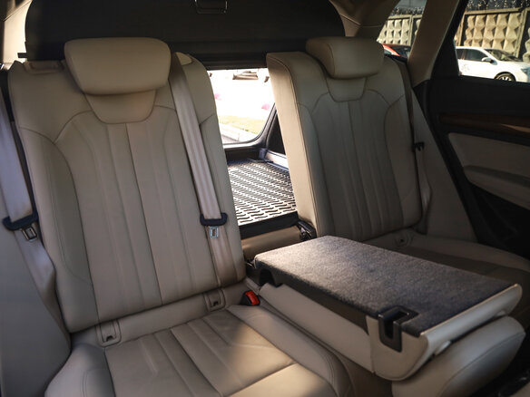 2021 Audi Q5 45 TFSI II (FY) Рестайлинг, чёрный, 3999000 рублей - вид 26