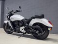 2016 Indian Scout, белый, 888000 рублей - вид 1