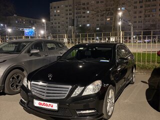2012 Mercedes-Benz E-Класс 200 7G-Tronic IV (W212, S212, C207), чёрный, 1900000 рублей, вид 4