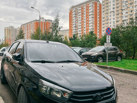 2020 Lada (ВАЗ) Vesta I, чёрный - вид 1