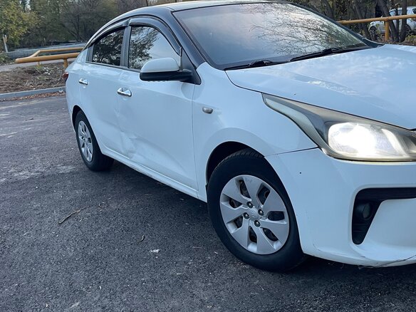 2018 Kia Rio IV, белый, 535000 рублей - вид 3