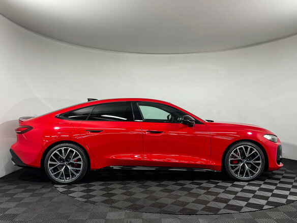 2026 Audi A5 L Sportback III (B10), красный, 6600000 рублей - вид 6