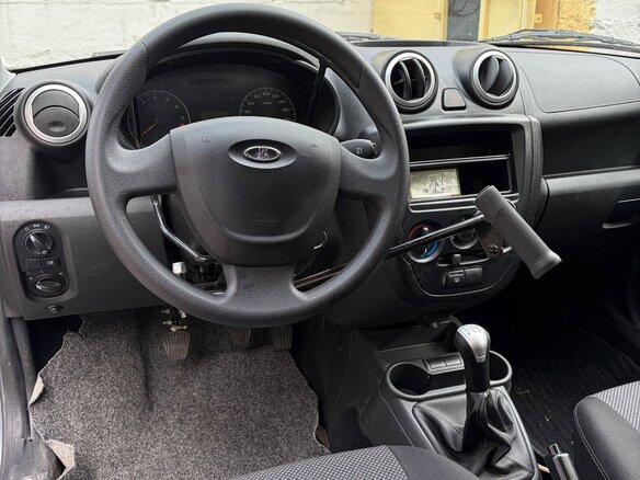 2017 Lada (ВАЗ) Granta I, голубой, 650000 рублей - вид 9