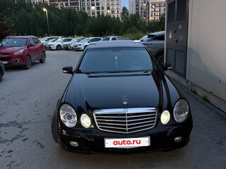 2006 Mercedes-Benz E-Класс 200 III (W211, S211) Рестайлинг, чёрный, 950000 рублей, вид 1