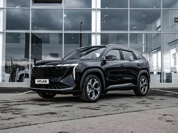2025 Geely Atlas II, чёрный, 3870990 рублей - вид 2