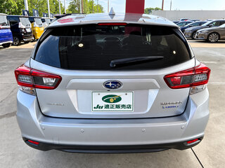 2021 Subaru Impreza V Рестайлинг, серебристый, 1170000 рублей, вид 3