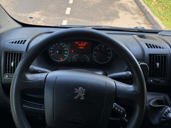 2013 Peugeot Boxer, красный, 1180000 рублей - вид 10