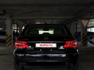 2012 Mercedes-Benz E-Класс 300 IV (W212, S212, C207), чёрный, 2500000 рублей, вид 5