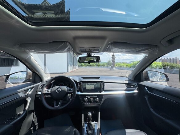 2022 Skoda Kamiq I (China Market), коричневый, 1540007 рублей - вид 8