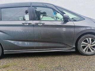 2019 Honda Freed II Рестайлинг, серый, 1750000 рублей, вид 4