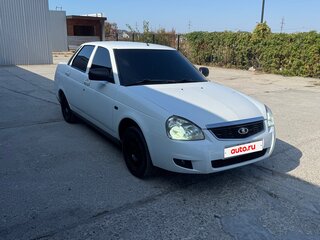 2014 Lada (ВАЗ) Priora I Рестайлинг, белый, 535000 рублей, вид 1