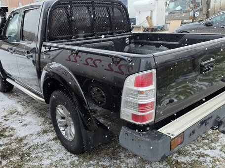2009 Ford Ranger II Рестайлинг, чёрный, 1000000 рублей, вид 5