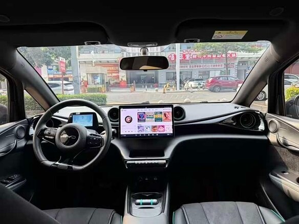 2025 BYD Dolphin 44.9 kWh I, синий, 1695003 рублей - вид 9