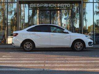 2024 Lada (ВАЗ) Vesta I Рестайлинг (NG), белый, 1260000 рублей, вид 4