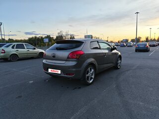 2008 Kia Ceed I, бежевый, 445000 рублей, вид 5