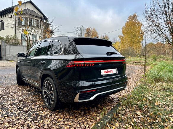 2025 Geely Monjaro (Xingyue L) I Рестайлинг 2 (China Market), чёрный, 4090000 рублей - вид 5