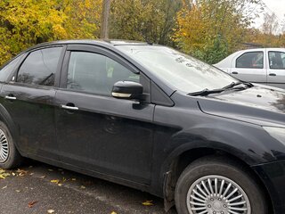 2010 Ford Focus II Рестайлинг, чёрный, 350000 рублей, вид 3