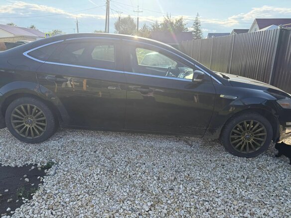 2011 Ford Mondeo IV Рестайлинг, чёрный, 530000 рублей - вид 1