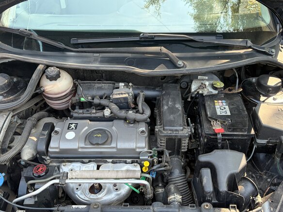 2009 Peugeot 206, чёрный, 215000 рублей - вид 12