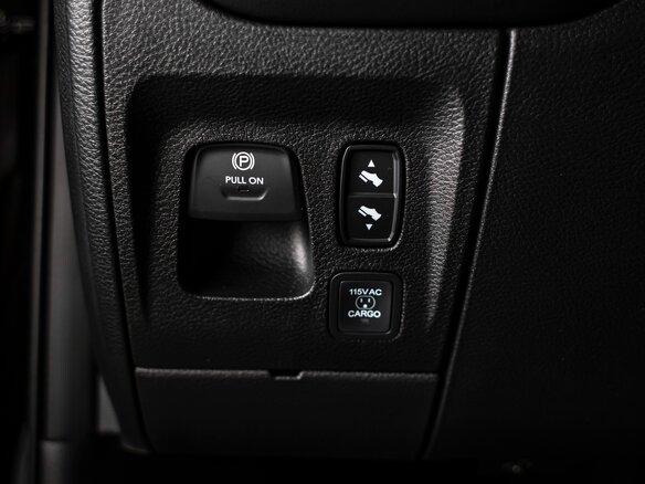 2026 Ram 1500 Crew Cab eTorque V Рестайлинг, чёрный, 11300000 рублей - вид 12