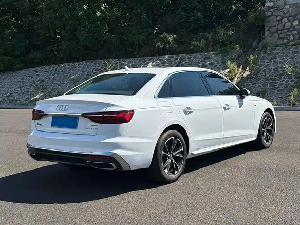 2022 Audi A4 35 TFSI Long V (B9) Рестайлинг, белый, 2850040 рублей - вид 5