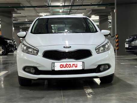 2012 Kia Ceed II, белый, 1100000 рублей, вид 3