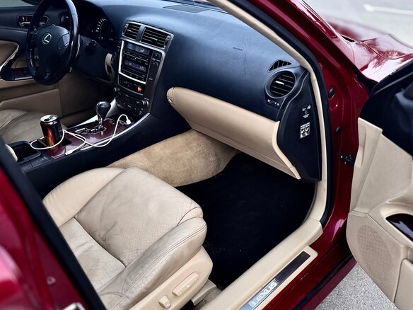 2007 Lexus IS 250 II, красный, 920000 рублей - вид 9