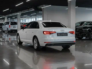 2019 Audi A4 V (B9), белый, 2210000 рублей, вид 5