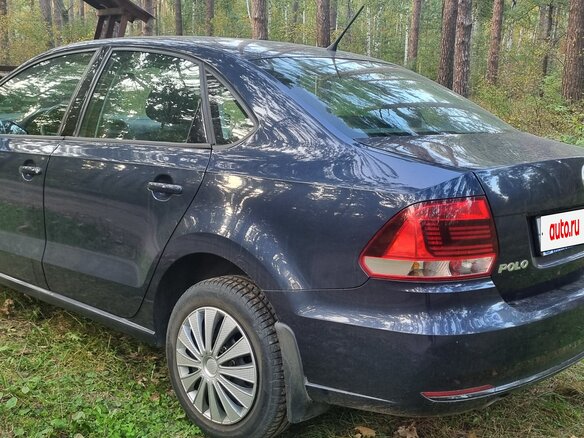 2016 Volkswagen Polo V Рестайлинг, синий - вид 7