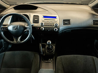 2010 Honda Civic VIII Рестайлинг, чёрный, 700000 рублей, вид 5