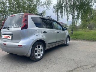 2012 Nissan Note I Рестайлинг, серебристый, 570000 рублей, вид 4