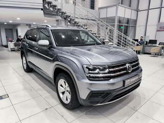 2020 Volkswagen Teramont I, серый, 3990000 рублей, вид 3