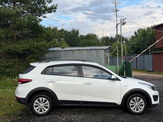 2019 Kia Rio X-Line IV, белый, 1270000 рублей, вид 4