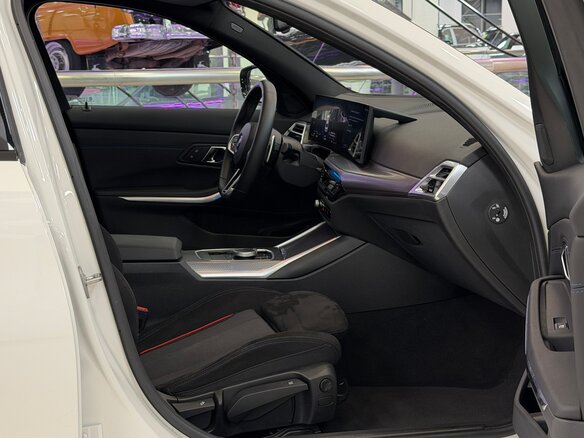 2025 BMW 3 серии 320i xDrive VII (G2x) Рестайлинг 2, белый, 6495000 рублей - вид 23