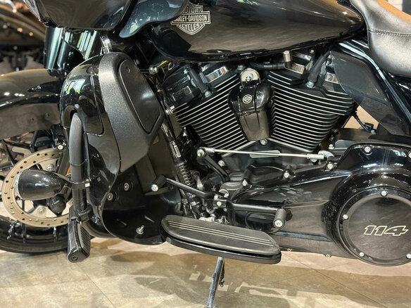 2022 Harley-Davidson Street Glide Special, чёрный, 2650000 рублей - вид 4