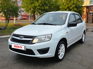 2017 Lada (ВАЗ) Granta I, белый, 485000 рублей, вид 2
