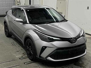 2023 Toyota C-HR I Рестайлинг, серебристый, 1905000 рублей, вид 1
