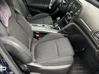 2019 Renault Megane IV, синий, 1290000 рублей, вид 4