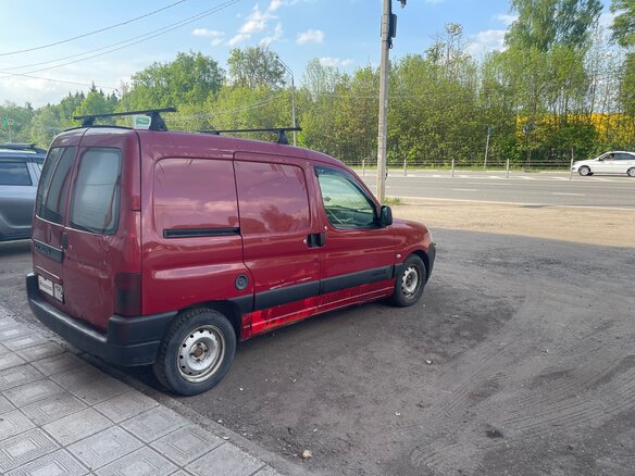 2007 Citroen Berlingo, пурпурный, 235000 рублей - вид 10