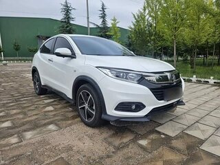 2022 Honda Vezel I Рестайлинг, белый, 1299777 рублей, вид 3