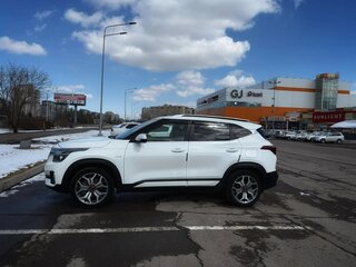 2020 Kia Seltos I, белый, 2350000 рублей, вид 4