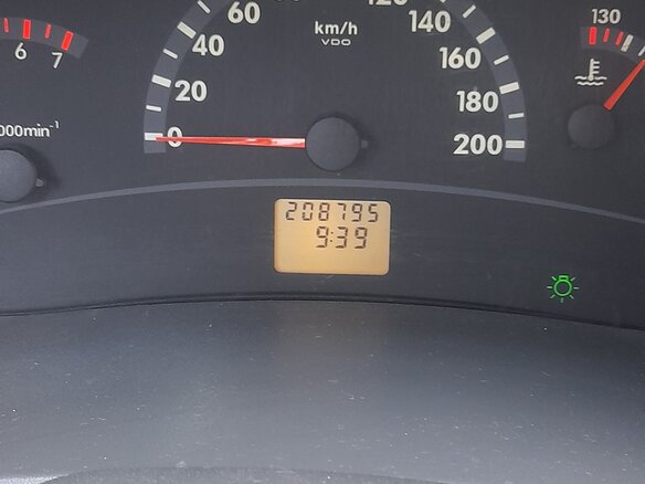 2009 Lada (ВАЗ) Kalina I, красный, 200000 рублей - вид 9