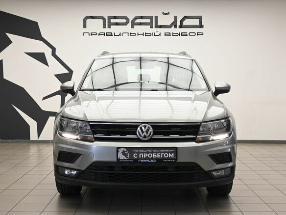 2018 Volkswagen Tiguan II, серебристый, 2035000 рублей - вид 1