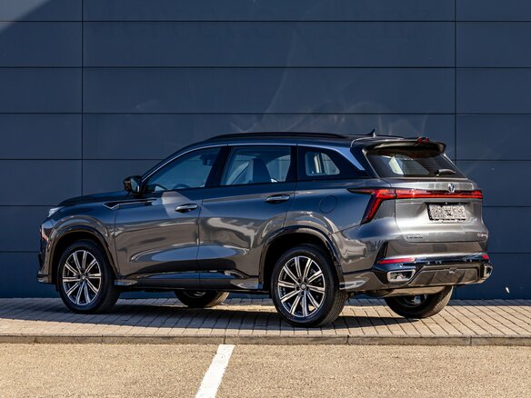 2024 Changan CS75 Plus III, серый, 2395000 рублей - вид 7