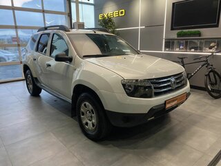 2013 Renault Duster I, белый, 849000 рублей, вид 3
