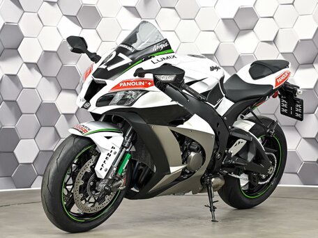 2018 Kawasaki ZX-10R Ninja, белый, 1599000 рублей, вид 2